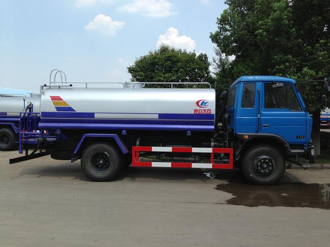文登洒水车,抑尘车,消防洒水车